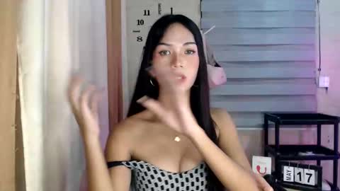 Snapshot of _mellyxxx chatting on May 2026 11:39:02 AM Melly online show from May 2026 11:39:02 AM