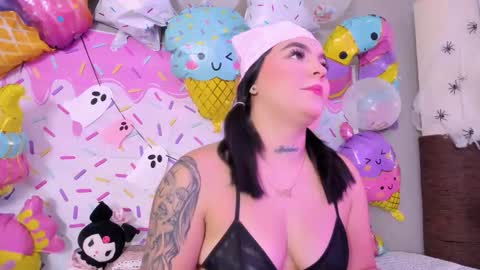 Snapshot of _melodyblossom_ chatting on November 2025 08:00:01 PM _melodyblossom_ online show from November 2025 08:00:01 PM