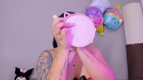 Snapshot of _melodyblossom_ chatting on November 2025 08:10:01 PM _melodyblossom_ online show from November 2025 08:10:01 PM