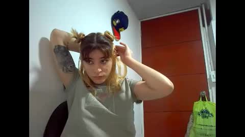 Mia-foster online show from March 2026 09:40:02 PM