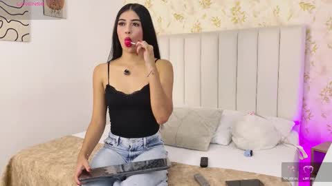 Mia Monroe online show from January 2026 07:50:02 PM