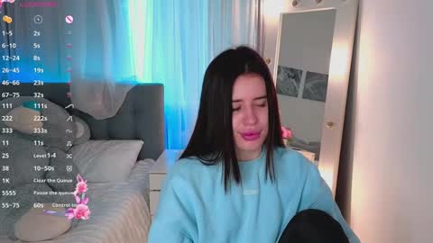 Milana online show from April 2026 06:14:02 AM