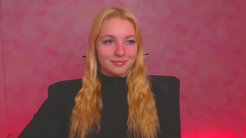 Snapshot of _mila_la_ chatting on January 2025 06:56:02 AM Melanie online show from January 2025 06:56:02 AM