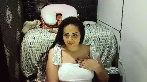 _milf_naughty online show from November 2025 04:04:01 AM