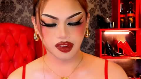 Raven Strauss online show from June 2026 05:12:02 PM