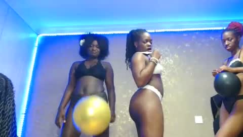 Mirandah online show from December 2025 05:55:02 PM