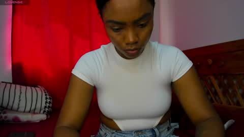 Snapshot of _mishell chatting on June 2026 06:42:01 PM Mishell online show from June 2026 06:42:01 PM