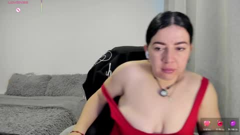 _miss_coco_ online show from April 2026 11:15:01 AM