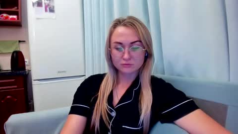 Eva online show from October 2025 08:10:01 PM