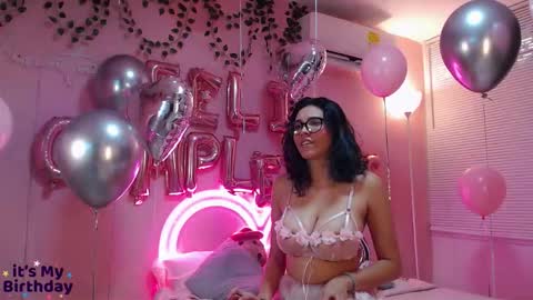 Hinata 3 online show from November 2025 02:31:02 PM