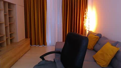 Snapshot of _miss_mia chatting on June 2026 09:18:02 AM Mia online show from June 2026 09:18:02 AM