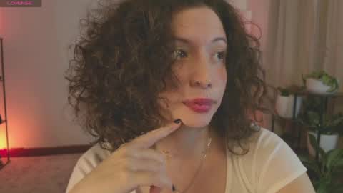 Mara Independent model online show from April 2026 06:30:01 PM