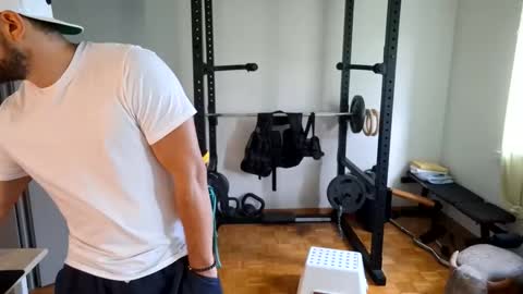 Snapshot of _misterniceguy chatting on October 2025 06:53:02 AM BENJI online show from October 2025 06:53:02 AM