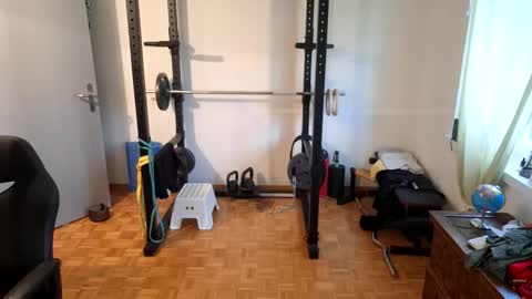 Snapshot of _misterniceguy chatting on November 2025 08:04:02 AM BENJI online show from November 2025 08:04:02 AM