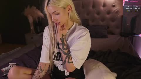 Sasha online show from February 2025 09:33:01 AM