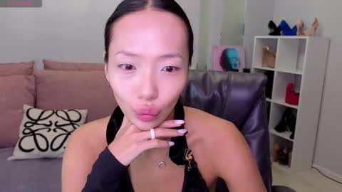  MIURA  online show from October 2025 01:59:02 AM