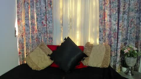 Snapshot of _mizuki chatting on January 2025 05:23:02 PM mizuki online show from January 2025 05:23:02 PM