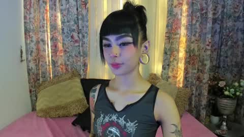 Snapshot of _mizuki chatting on January 2025 05:51:02 PM mizuki online show from January 2025 05:51:02 PM