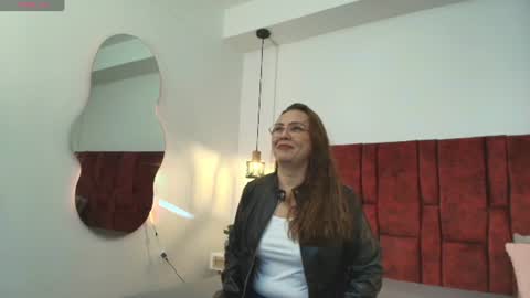 _monaliza_ online show from July 2026 12:19:02 PM