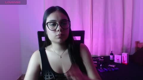 _moon_rosee online show from March 2026 11:53:02 PM