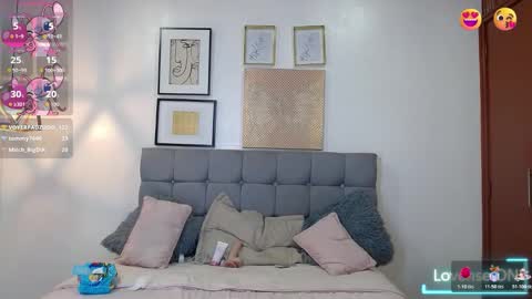 _naomi_s online show from January 2026 05:27:02 PM