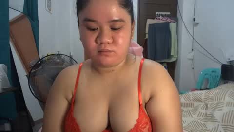 Snapshot of _natalieey chatting on March 2026 03:34:01 PM nics online show from March 2026 03:34:01 PM