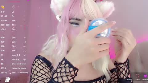 _natsuki online show from January 2025 01:08:01 AM