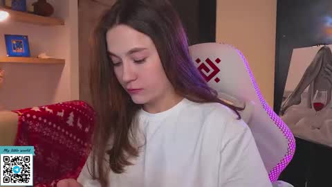 Mia with a big heart  online show from December 2025 11:50:01 AM