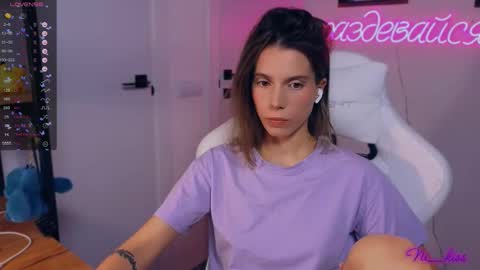 Nika online show from September 2025 07:02:02 PM