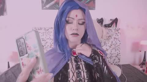 niiky online show from February 2025 12:00:02 PM