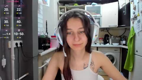 Nika online show from March 2026 06:24:01 PM