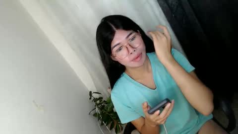 _odette22 online show from June 2026 06:52:02 AM