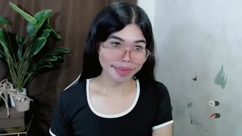_odette22 online show from June 2026 12:10:01 PM