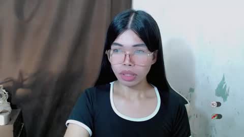 _odette22 online show from July 2026 12:14:02 PM