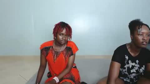 Snapshot of _prettyred chatting on October 2025 06:27:02 PM _prettyred online show from October 2025 06:27:02 PM