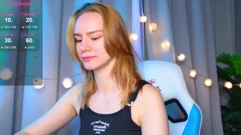 im Amy online show from October 2025 05:54:02 AM