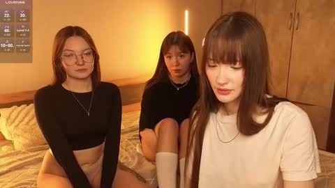 LISSAPVT IS OPEN online show from November 2025 05:09:01 PM