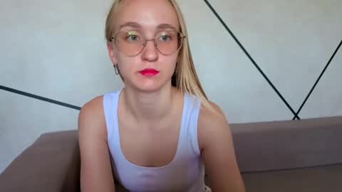 Snapshot of _ruby_kim chatting on June 2026 04:57:01 AM Ruby online show from June 2026 04:57:01 AM