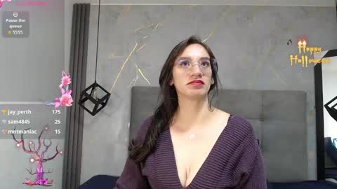 Samanta online show from November 2025 02:39:02 PM