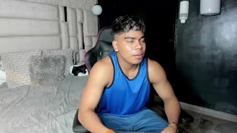 _sammy_ice online show from March 2025 01:59:02 AM