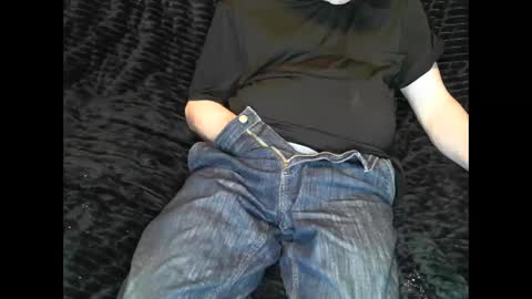 Snapshot of _samuel_ chatting on May 2026 02:18:01 AM Samuel online show from May 2026 02:18:01 AM