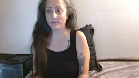Sara Lynn online show from May 2026 10:06:02 PM
