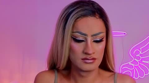 Scarlett online show from October 2025 07:41:02 AM