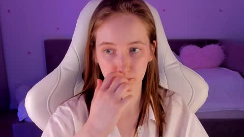 _secretelly_ online show from November 2025 11:16:02 AM