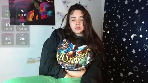 Snapshot of _serendepia_ chatting on May 2026 04:42:01 AM Serendipia online show from May 2026 04:42:01 AM