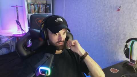 Snapshot of _serious_man chatting on September 2025 04:50:01 PM Ask me online show from September 2025 04:50:01 PM