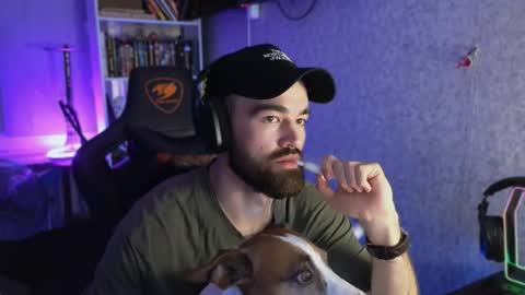 Snapshot of _serious_man chatting on September 2025 09:27:01 PM Ask me online show from September 2025 09:27:01 PM