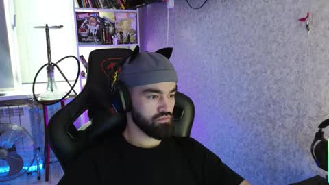 Snapshot of _serious_man chatting on October 2025 05:39:02 AM Ask me online show from October 2025 05:39:02 AM