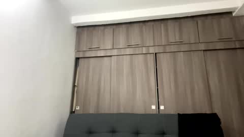 Juan Pablo-independent model online show from September 2025 11:15:01 PM