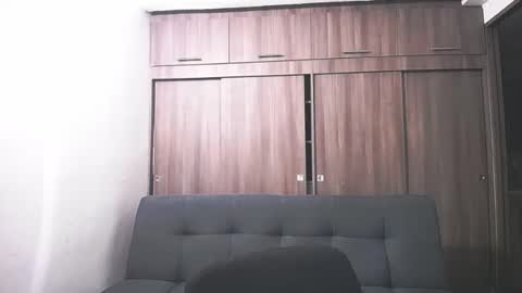 Juan Pablo-independent model online show from September 2025 11:37:01 PM